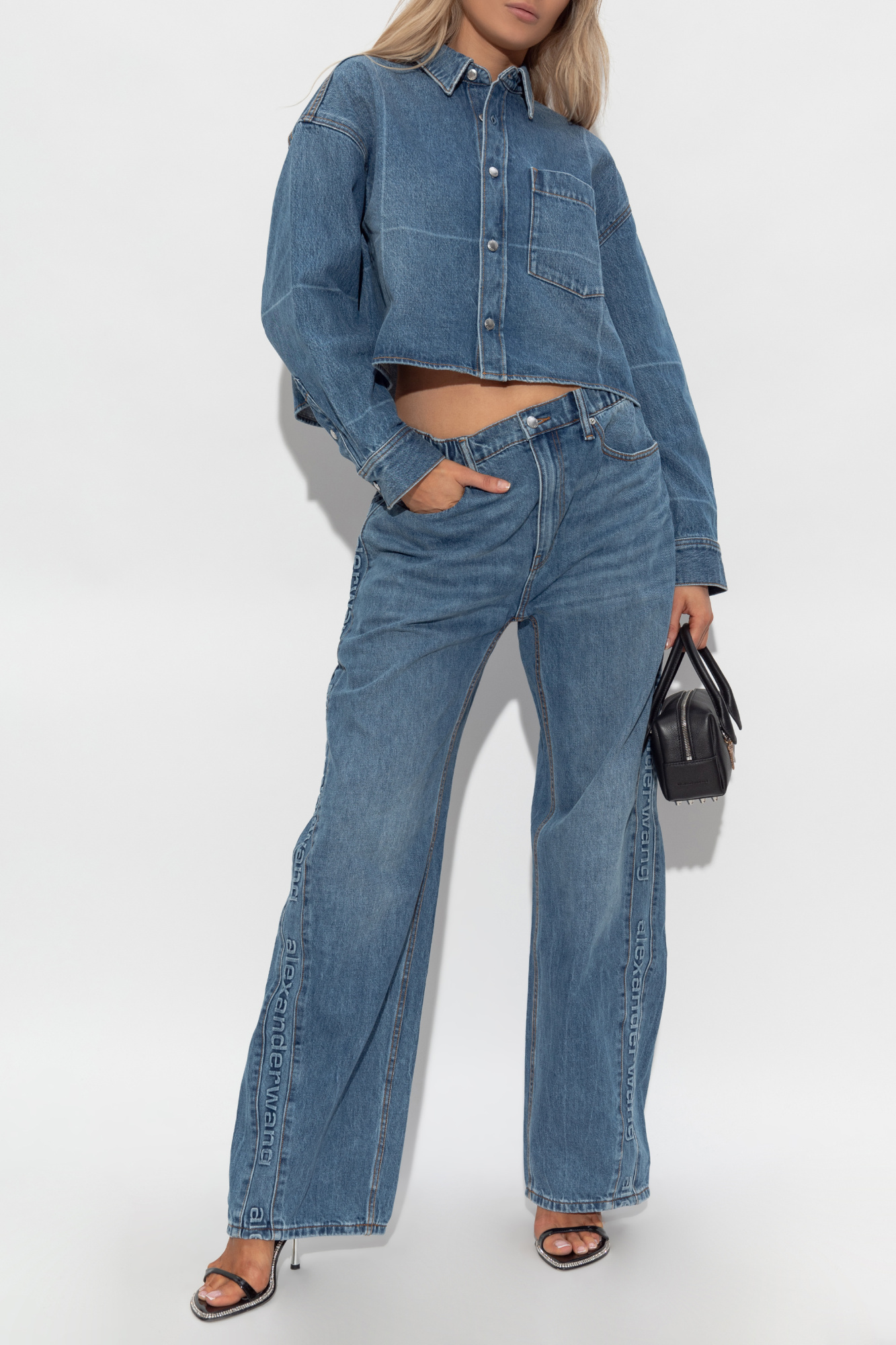 alexander wang logo high waistデニム Alexander Wang logo-embossed Jeans | Blue | FARFETCH